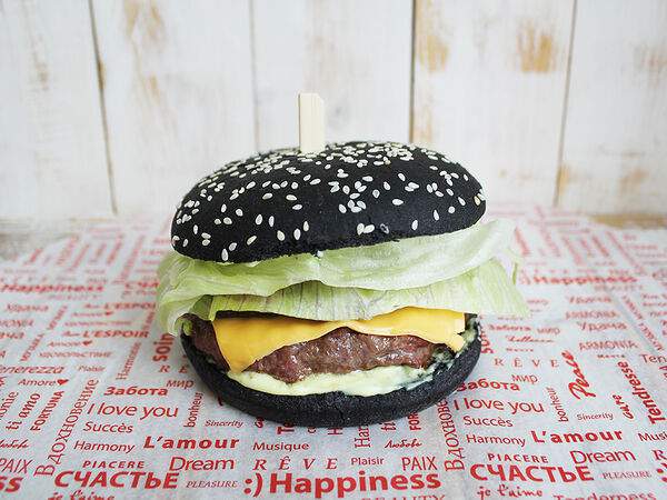 Кондитерская студия Best Cake - Best Black Cheeseburger