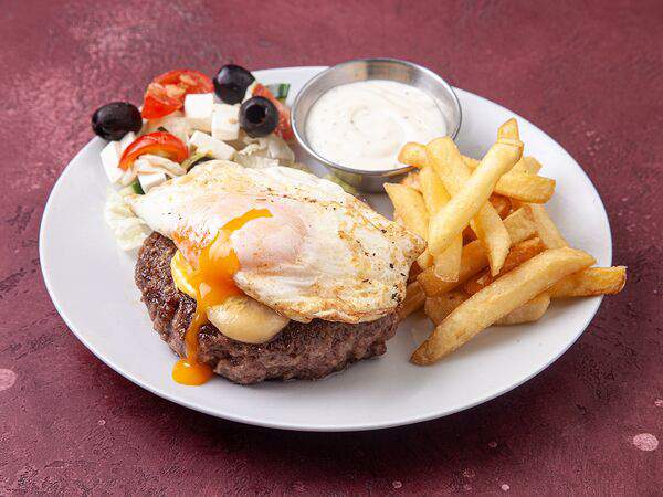 The Best Burgers - Бифштекс с яйцом и гарниром