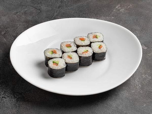 SushiMe - Ролл Хосомаки с лососем и огурцом