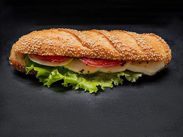 Французская пекарня & French Bakery - Сэндвич с моцареллой