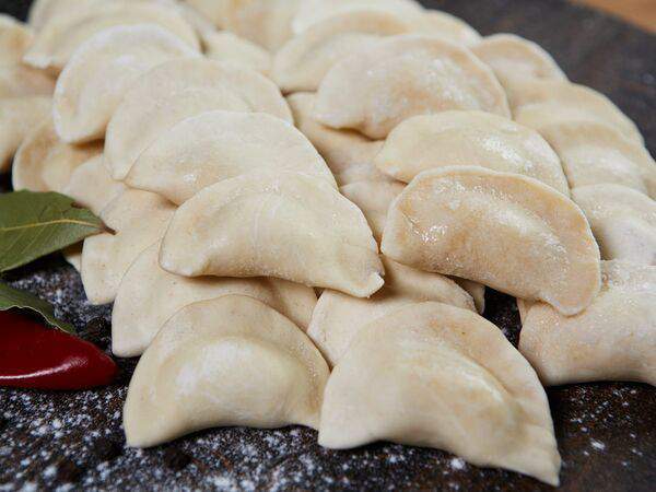 Скоморохи - Замороженные пельмени с щукой полуфабрикат