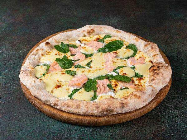 Forme Pizza - Пицца с лососем и шпинатом